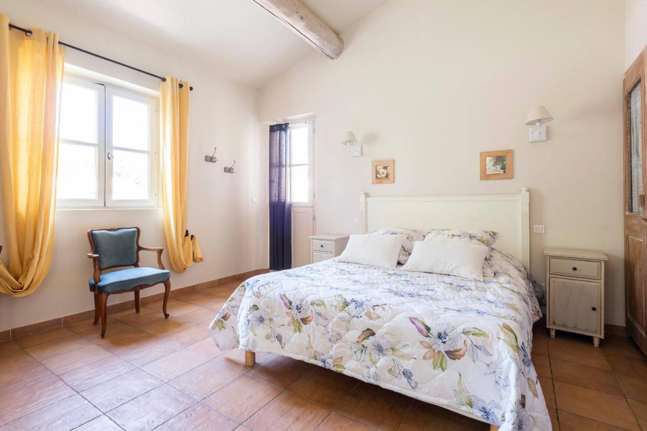 Hotel Mas De Lure Salon-de-Provence Zewnętrze zdjęcie