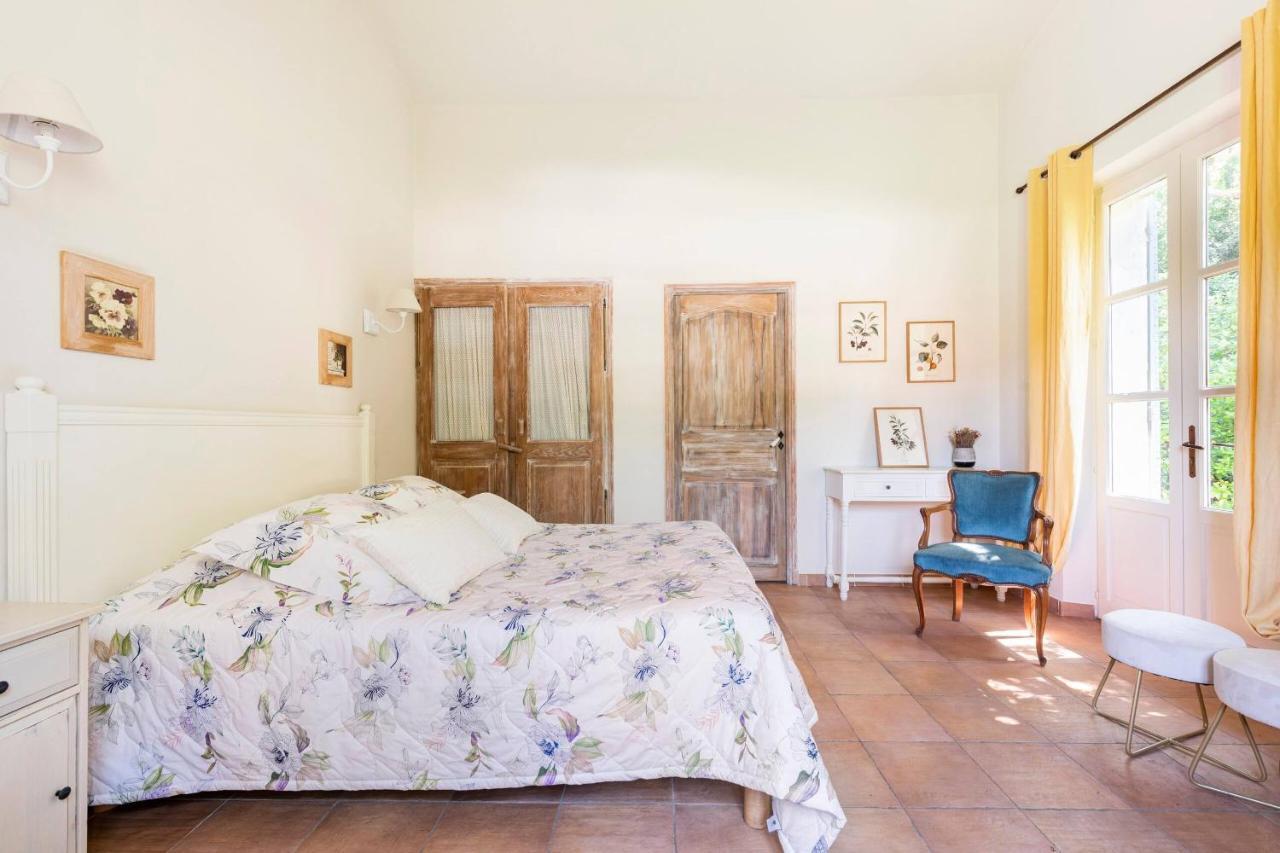 Hotel Mas De Lure Salon-de-Provence Zewnętrze zdjęcie